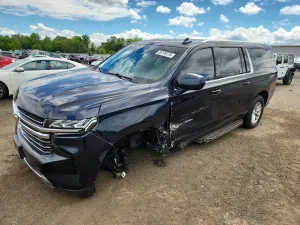 Chevrolet Suburban 5.3L 8 2023