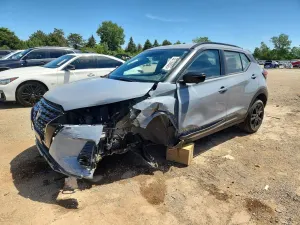 Nissan Kicks 1.6L 4 2024