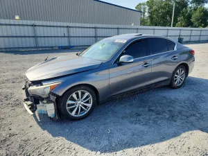 Infiniti Q50 3.7L 6 2015