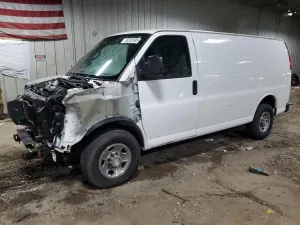 Chevrolet Express 6.0L 8 2016