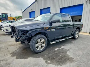 RAM 1500 5.7L 8 2017