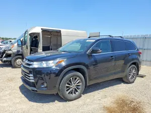 Toyota Highlander 3.5L 6 2019