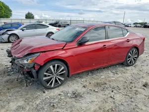 Nissan Altima 2.5L 4 2021