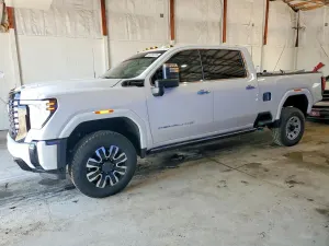GMC Sierra 6.6L 8 2025