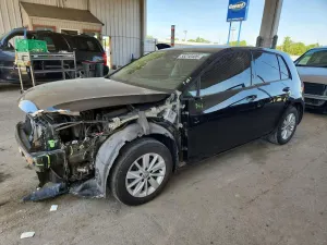 Volkswagen Golf 1.8L 4 2018
