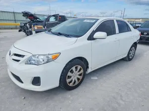 Toyota Corolla 1.8L 4 2013
