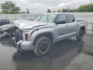 Toyota Tundra 3.4L 6 2026