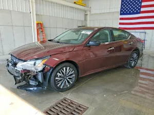 Nissan Altima 2.5L 4 2025