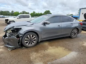Nissan Altima 2.5L 4 2017