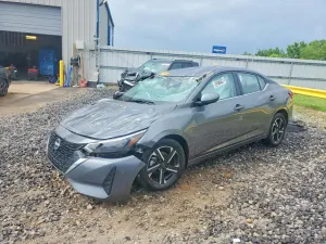 Nissan Sentra 2.0L 4 2025