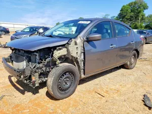 Nissan Versa 1.6L 4 2016