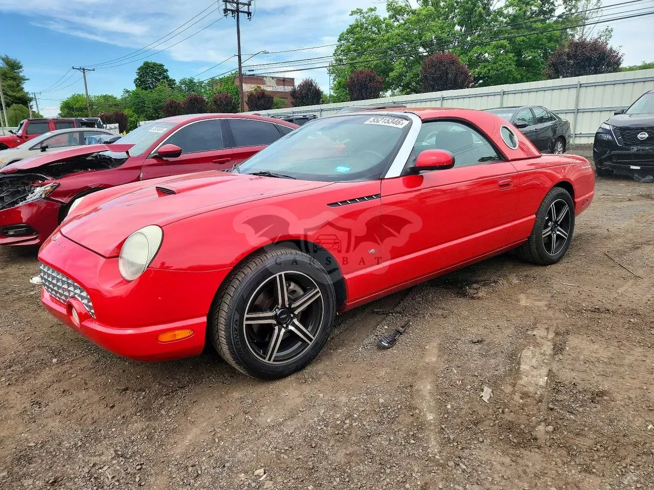 Ford Thunderbird 3.9L 8 2003