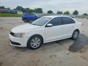 Volkswagen Jetta 1.8L 4 2014