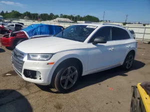 Audi Q5 2.0L 4 2018