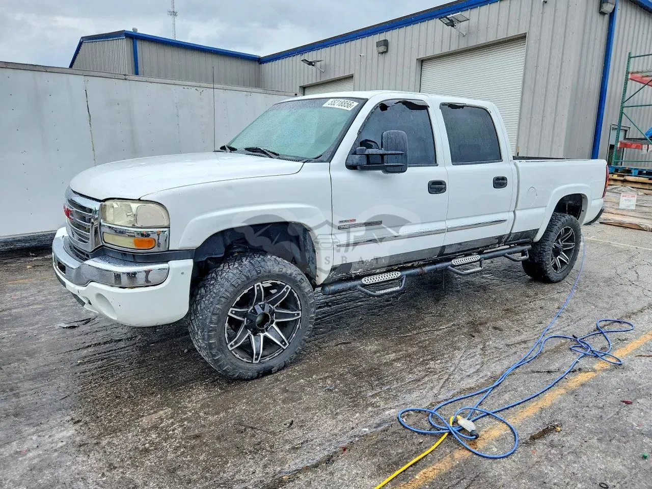 GMC Sierra 6.6L 8 2003