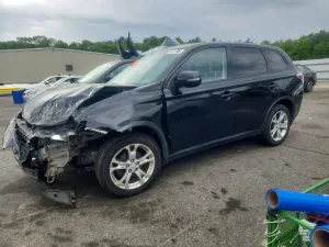 Mitsubishi Outlander 2.4L 4 2015