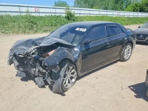 Chrysler 300C 5.7L 8 2017
