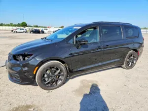 Chrysler Pacifica 3.6L 6 2026