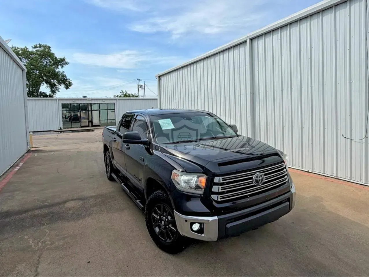 Toyota Tundra 5.7L 8 2021