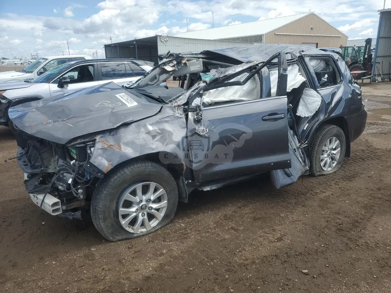 Toyota Land Cruiser 5.7L 8 2016