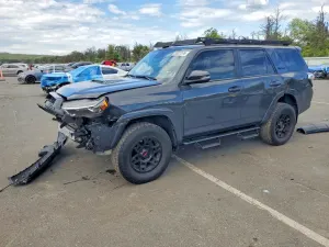 Toyota 4Runner 4.0L 6 2024
