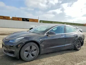 Tesla Model 3 2018