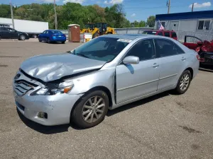 Toyota Camry 2.5L 4 2011