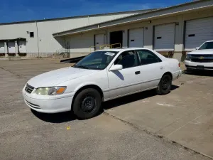 Toyota Camry 3.0L 6 2001
