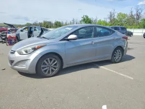 Hyundai Elantra 1.8L 4 2015