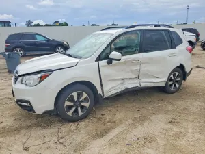 Subaru Forester 2.5L 4 2017