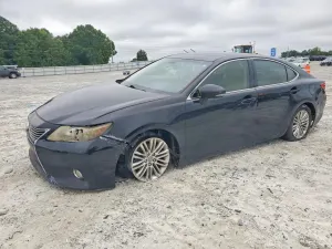 Lexus ES 3.5L 6 2013