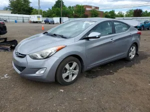 Hyundai Elantra 1.8L 4 2013