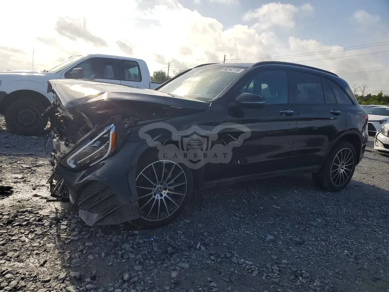 Mercedes-Benz GLC 2.0L 4 2021
