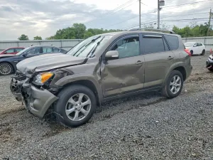 Toyota Rav4 2.5L 4 2011