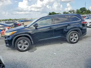 Toyota Highlander 3.5L 6 2014