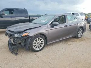 Toyota Camry 2.5L 4 2022