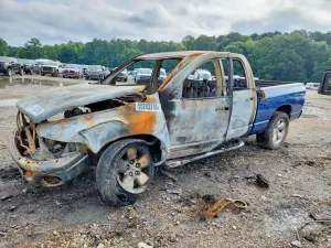 Dodge RAM 4.7L 8 2005