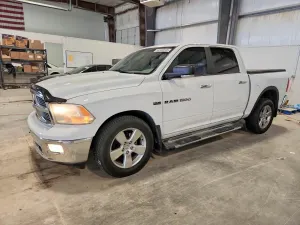 Dodge RAM 5.7L 8 2012