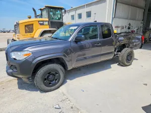 Toyota Tacoma 2.7L 4 2020