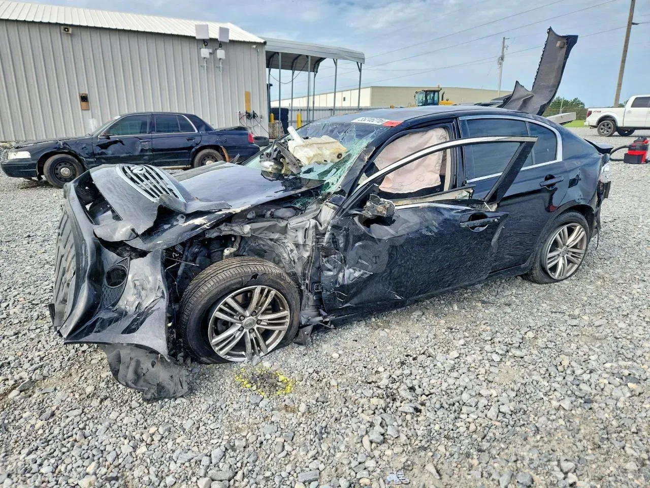 Infiniti G37 3.7L 6 2013