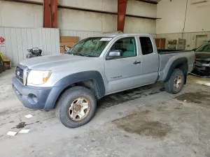 Toyota Tacoma 2.7L 4 2008