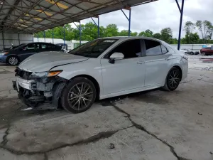 Toyota Camry 2.5L 4 2023