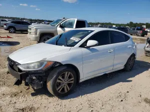 Hyundai Elantra 2.0L 4 2017