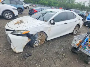 Toyota Camry 2.5L 4 2019