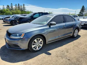 Volkswagen Jetta 1.4L 4 2016