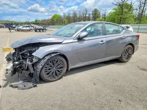 Nissan Altima 2.5L 4 2025