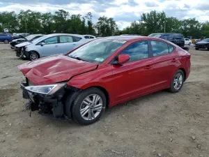 Hyundai Elantra 2.0L 4 2020