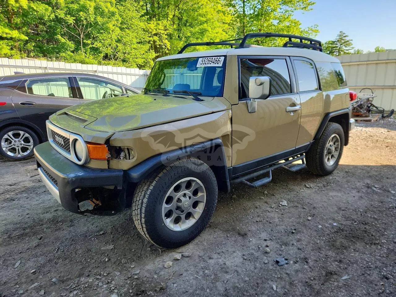 Toyota FJ Cruiser 4.0L 6 2011