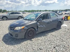 Toyota Corolla 1.8L 4 2013