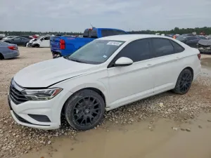 Volkswagen Jetta 1.4L 4 2019